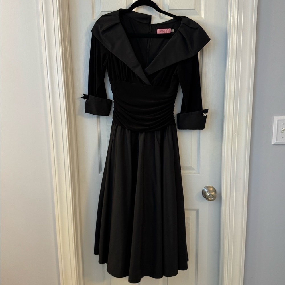 Eliza J Dress Black 3/4 Sleeve Stretch Flattering Waist Retro 50's Dress Size 8 - Picture 7 of 16